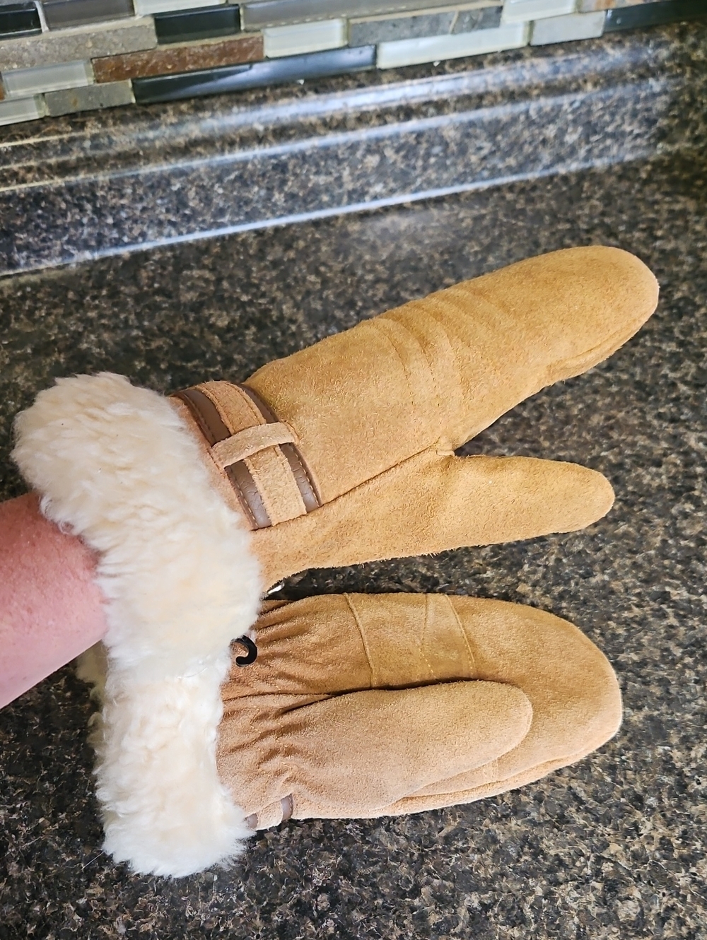 Genuine Leather Suede Fur Trim Mittens BNWT - Picture 8 of 10